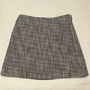 NWT Abercrombie Houndstooth Mini Skirt - Black & White